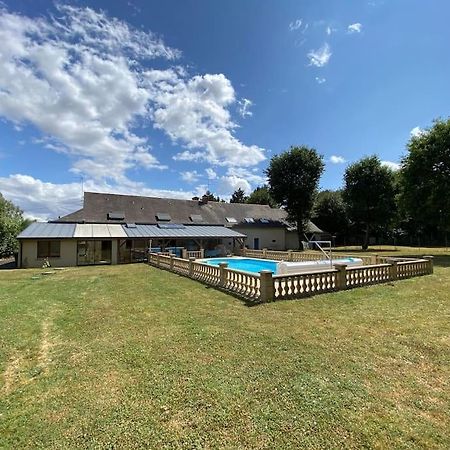 Le Cabaret Paisible Avec Piscine Villa Montierchaume Exterior foto